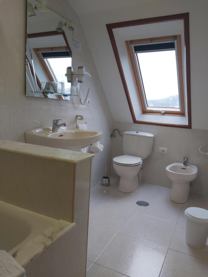 Hostal O Forno Porto do Barqueiro Номер фото