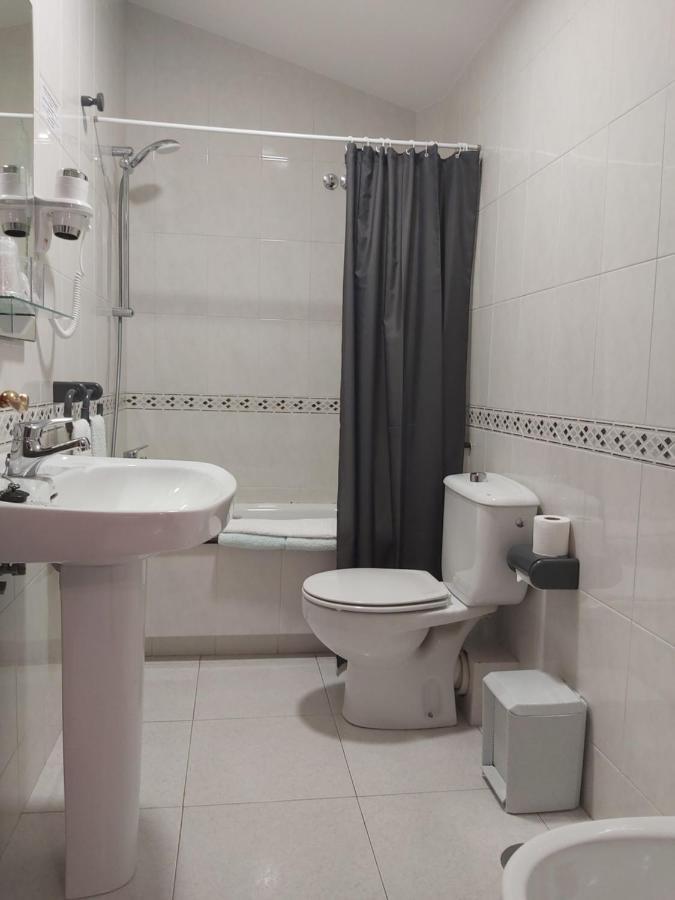 Hostal O Forno Porto do Barqueiro Номер фото