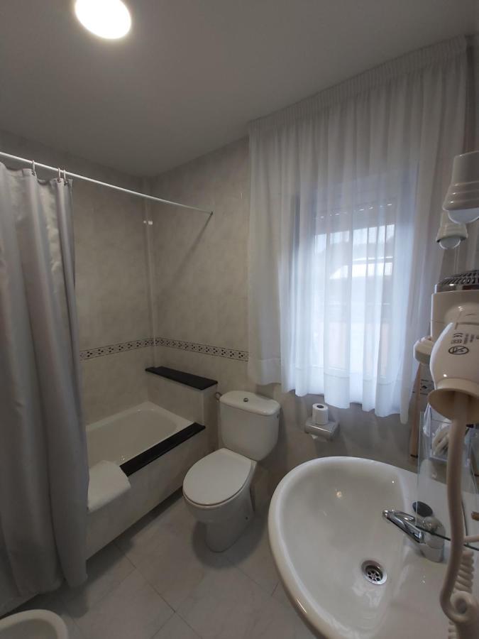 Hostal O Forno Porto do Barqueiro Номер фото
