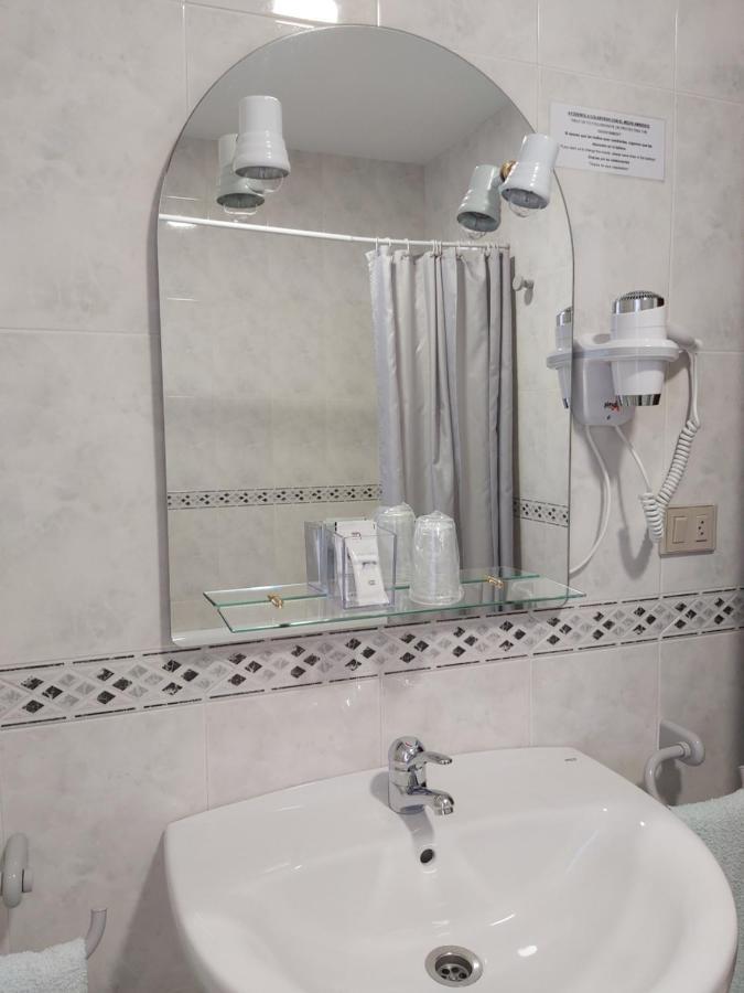 Hostal O Forno Porto do Barqueiro Номер фото