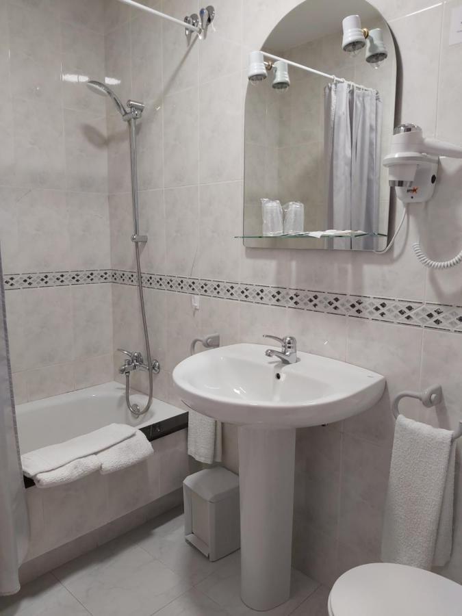 Hostal O Forno Porto do Barqueiro Номер фото